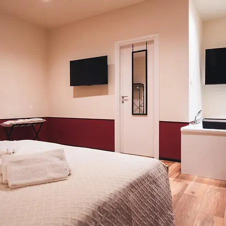 Bed & Breakfast Corso52 Monte Libretti